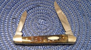 Case XX USA 9 Dot (1981) Bone 62109X Baby Copperhead Knife