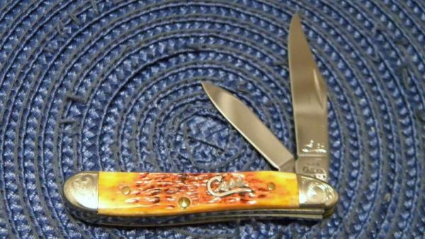 Case XX USA 2002 Burnt Orange Bone 6220 SS Scrolled Bolsters Peanut Knife Case XX USA 2002 Burnt Orange Bone 6220 SS Scrolled Bolsters Peanut Knife