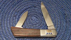 Gerber International Silver Knight Japan Wood Western Union 2 Blade Knife Sapphires & Gold Shield