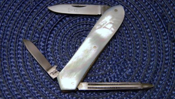 I* X.L. George Wostenholm Sheffield Pearl Lobster Knife
