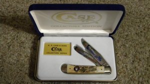 Case XX USA 1999 Stag 5254 SS Kentucky Wildcats Trapper Knife in Box