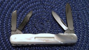 G. Ibberson (Stan Shaw) Sheffileld England 1977 Pearl Pen Knife - Mint