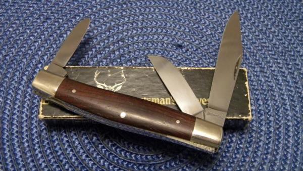 Browning Germany Model 3018 Rosewood Stockman Knife c.1970's - NIB Browning Germany Model 3018 Rosewood Stockman Knife c.1970's - NIB