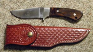 Case XX SS USA 10 Dot (1980) Wood R603 SS Pawnee Fixed Blade Sheath Knife