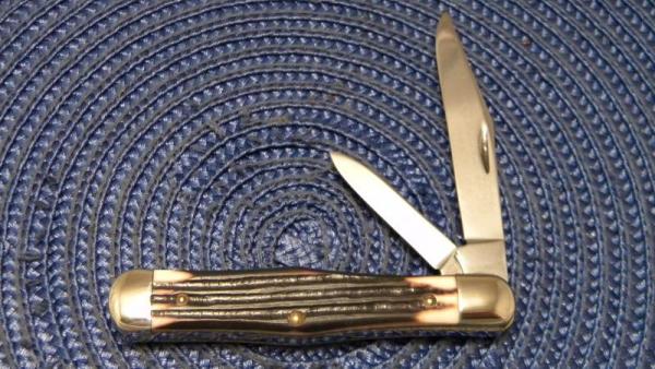 Queen #56 Imitation Winterbottom Bone Coke Bottle Knife No Tang Stamp Etched c.1960's