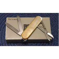 Victorinox Switzerland Stainless Rostfrei Classic Gold Lip Pearl Swiss Army Knife - NIB