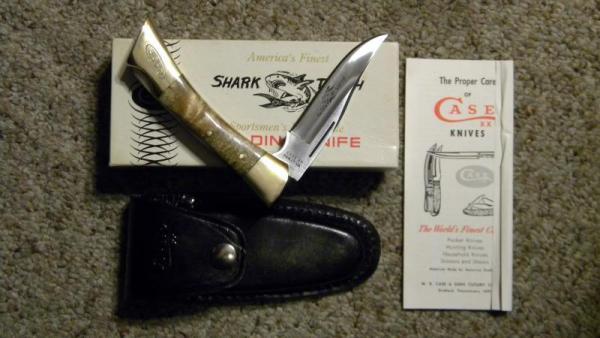 Case XX Stainless USA 8 Dot (1972) Curly Maple 7197L SSP Shark Tooth Lockback Knife - NIB Case XX Stainless USA 8 Dot (1972) Curly Maple 7197L SSP Shark Tooth Lockback Knife - NIB