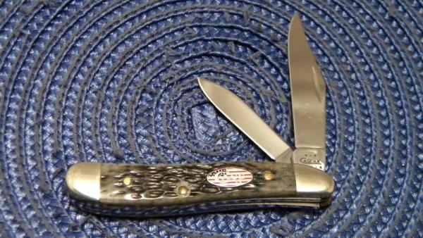 Case XX USA 2002 Bone 6220 SS American Flag Shield Peanut Knife Case XX USA 2002 Bone 6220 SS American Flag Shield Peanut Knife