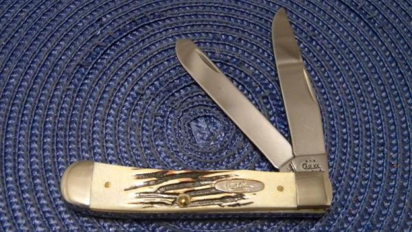 Case XX USA 2002 Bone 6254 SS Trapper Knife Case XX USA 2002 Bone 6254 SS Trapper Knife