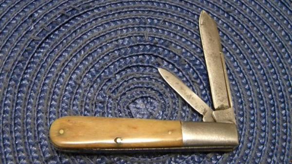 Queen City Titusville PA Bone Barlow Knife Queen City Titusville PA Bone Barlow Knife