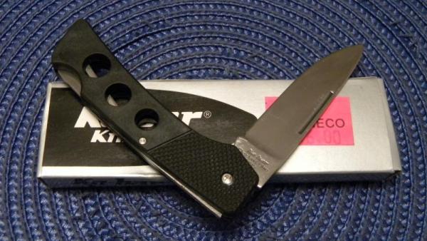 Ka-Bar Cleveland Ohio 2795 Stainless Hong Kong Black Plastic Lockback Knife in Box c.1966-1982 Ka-Bar Cleveland Ohio 2795 Stainless Hong Kong Black Plastic Lockback Knife in Box c.1966-1982