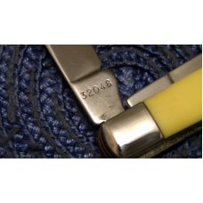 Case XX USA 4 Dot (1976) Yellow 32048 Slimline Trapper Farmers Jack Knife Case XX USA 4 Dot (1976) Yellow 32048 Slimline Trapper Farmers Jack Knife