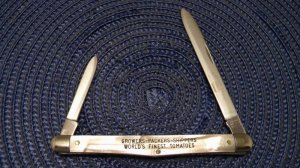 Schrade Walden NY USA Cracked Ice SS700 Razor Blade Stainless Advertising Melon Tester Knife