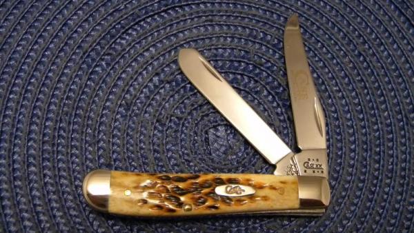 Case XX USA 2003 Antique Bone First Production Run 6207 SS Mini Trapper Knife Case XX USA 2003 Antique Bone First Production Run 6207 SS Mini Trapper Knife