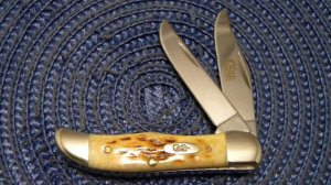 Case XX USA 2003 Antique Bone First Production Run 62165 T.H. SS Tiny Folding Hunter Knife