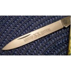 Case XX USA 2002 Green Bone Limited Edition 6185 SS Doctor's Knife Case XX USA 2002 Green Bone Limited Edition 6185 SS Doctor's Knife