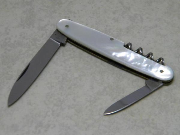 WB Wilh. Bruckmann Solingen Germany Rostfrei Pearl Corkscrew Knife WB Wilh. Bruckmann Solingen Germany Rostfrei Pearl Corkscrew Knife