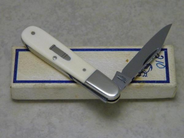 A.G. Russel Springdale, ARK CM-4 Germany Genuine Ivory Baby Bullet Barlow Knife in Box A.G. Russel Springdale, ARK CM-4 Germany Genuine Ivory Baby Bullet Barlow Knife in Box