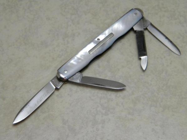 E.C. Simmons St. Louis Keen Kutter Pearl Etched 4 Blade Gentleman's Pen Knife E.C. Simmons St. Louis Keen Kutter Pearl Etched 4 Blade Gentleman's Pen Knife