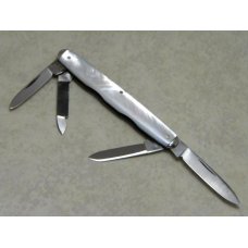 E.C. Simmons St. Louis Keen Kutter Pearl Etched 4 Blade Gentleman's Pen Knife E.C. Simmons St. Louis Keen Kutter Pearl Etched 4 Blade Gentleman's Pen Knife