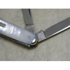 E.C. Simmons St. Louis Keen Kutter Pearl Etched 4 Blade Gentleman's Pen Knife E.C. Simmons St. Louis Keen Kutter Pearl Etched 4 Blade Gentleman's Pen Knife