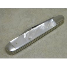 Queen City 1989 North Star Blade Collectors Pearl Large Jack Knife in Box Queen City 1989 North Star Blade Collectors Pearl Large Jack Knife in Box