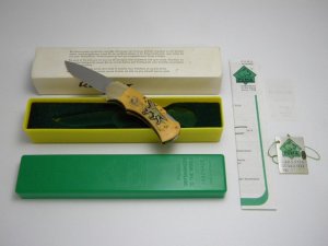 Puma Germany Stainless 715 Scrimshawed Micarta 4 Star Dog & Geese Inlay Lockback Knife in Box c.1983