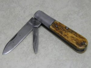 Challenge Cut. Co. Bridgeport Bone Barlow Knife c.1905-1928