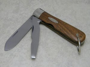 Case XX USA 6 Dot (1974) Walnut 12031 L Electrician's Knife