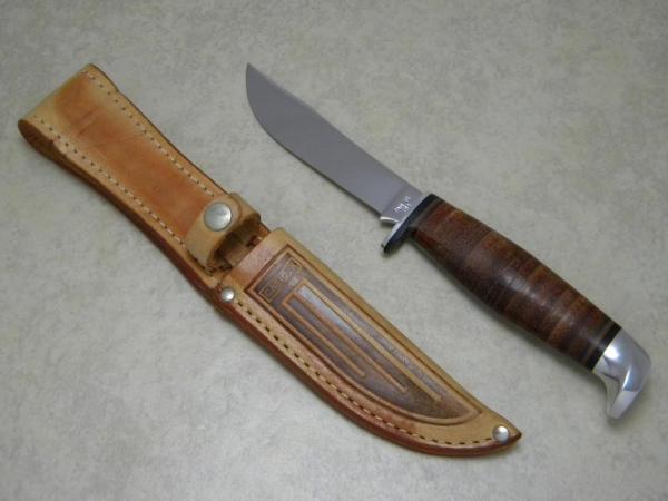 Case XX USA 1965-69 Stacked Leather 366 Fixed Blade Sheath Knife Case XX USA 1965-69 Stacked Leather 366 Fixed Blade Sheath Knife
