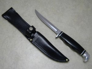 Case XX USA 1965-69 Black 2 FINN Fixed Blade Sheath Knife