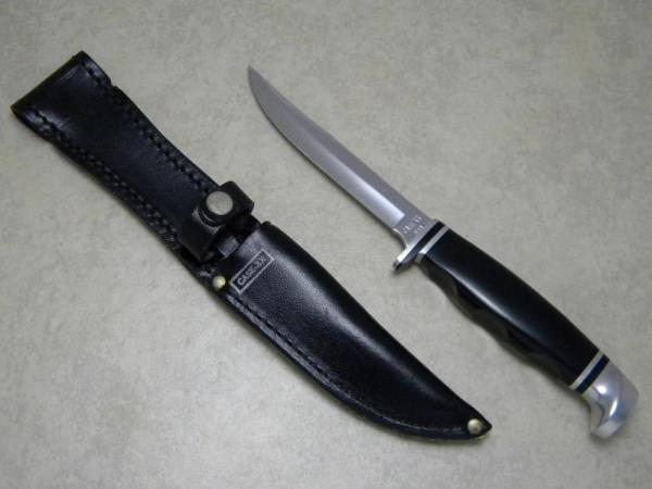 Case XX USA 1965-69 Black 2 FINN Fixed Blade Sheath Knife
