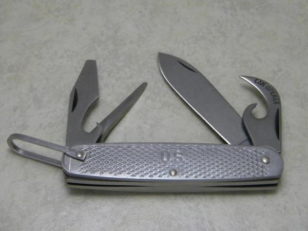 Camillus USA 1985 Metal US Army Military Utility Camp Knife