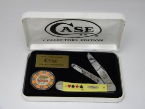 Case XX USA 2008 Yellow Texas Hold'em Poker 3254 SS Trapper Knife in Box