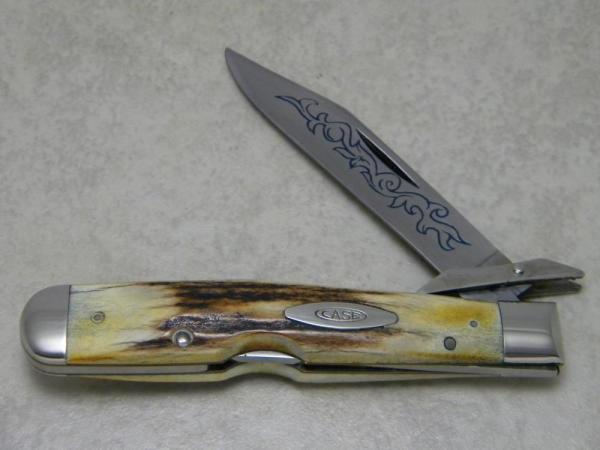 Case XX Stainless USA 3 Dot (1977) Stag 5111 1/2 Blue Scroll Knife Case XX Stainless USA 3 Dot (1977) Stag 5111 1/2 Blue Scroll Knife