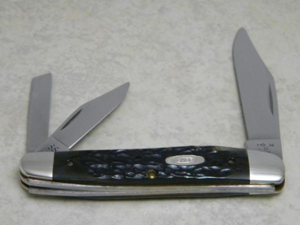 Case XX SS USA 5 Dot (1985) Green Bone G6380 Large Whittler Knife Case XX SS USA 5 Dot (1985) Green Bone G6380 Large Whittler Knife