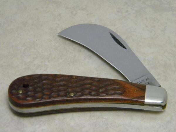 Case XX USA 2 Dot (1978) Laminated Wood 61011 Hawkbill Pruner Knife Case XX USA 2 Dot (1978) Laminated Wood 61011 Hawkbill Pruner Knife