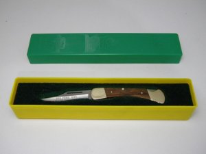 Puma Germany Stainless Wood 960 Cub Folding Lockback Knife c.1986 in Box
