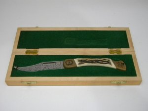 Puma Solingen Germany 1769 Anno 200th Anniversary Gold Etch Large Lockback Knife in Wood Box c.1969