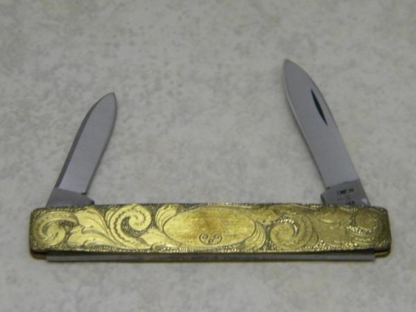 Case XX SS USA 9 Dot (1981) Engraved Brass 278 Pen Knife Case XX SS USA 9 Dot (1981) Engraved Brass 278 Pen Knife