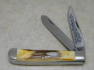 Case XX Stainless USA 3 Dot (1977) Stag 5254 SSP Blue Scroll Trapper Knife