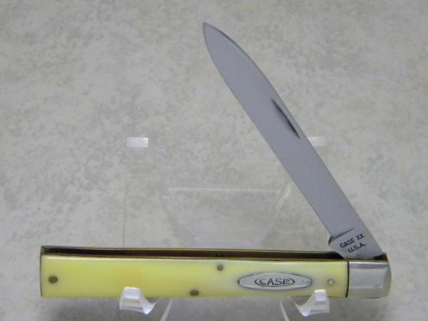Case XX USA 1965-1969 Yellow 3185 Doctor's Knife Case XX USA 1965-1969 Yellow 3185 Doctor's Knife