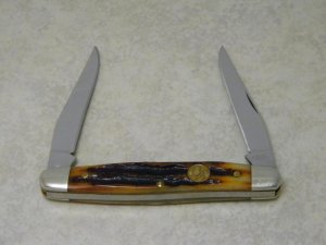 Canal Street Cutlery Co. USA Dark Amber Stag Bone Muskrat Knife