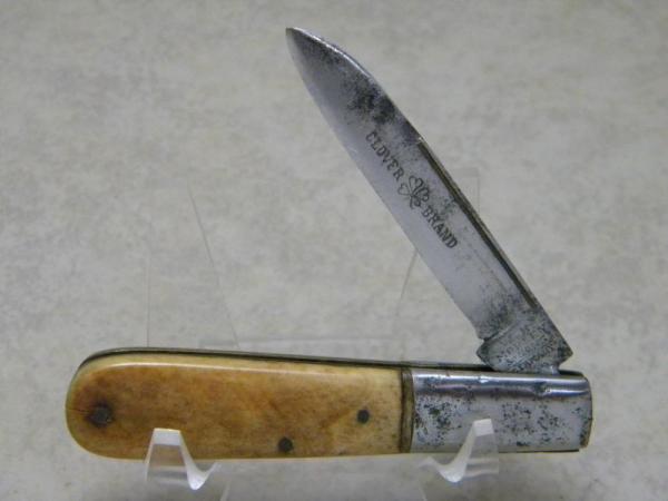 W.H. Morley & Sons Germany Bone Clover Brand 1 Blade Barlow Knife c.1913-1927 W.H. Morley & Sons Germany Bone Clover Brand 1 Blade Barlow Knife c.1913-1927