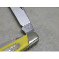 Buck 301 USA Yellow Saw Cut Delrin Stockman Knife c.1987 Buck 301 USA Yellow Saw Cut Delrin Stockman Knife c.1987