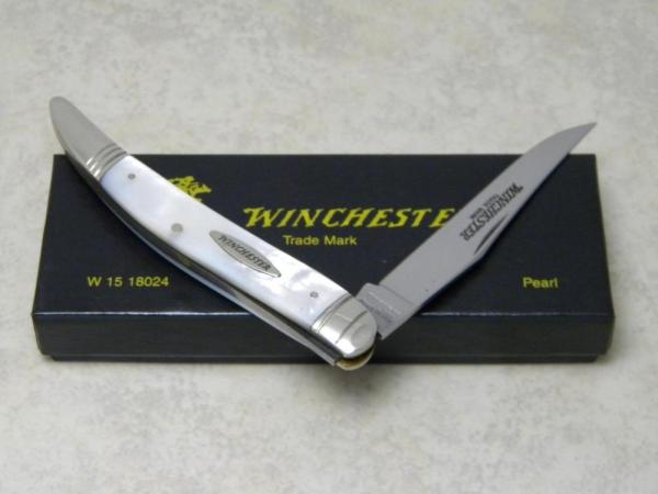 Winchester Trademark USA 1998 Pearl 18024 Toothpick Knife in Box Winchester Trademark USA 1998 Pearl 18024 Toothpick Knife in Box