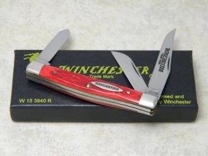 Winchester Trademark USA 1995 Red Bone 3940 Stockman Knife in Box