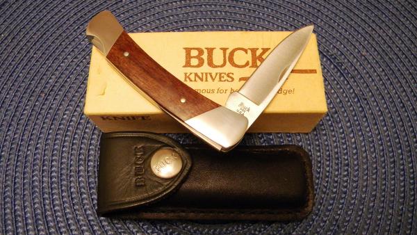 Buck USA Model # 501 Wood Esquire Lockback Knife c.Pre-1986 in Box Buck USA Model # 501 Wood Esquire Lockback Knife c.Pre-1986 in Box