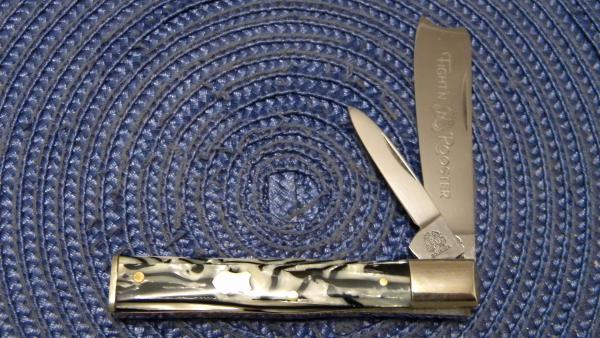 Fight'n Rooster Frank Buster Cutlery Germany Pearl & Black One Arm Razor Knife