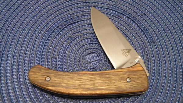 Lone Wolf Knives USA 40001 Swale Plain Edge Blade Wood Linerlock Knife Lone Wolf Knives USA 40001 Swale Plain Edge Blade Wood Linerlock Knife
